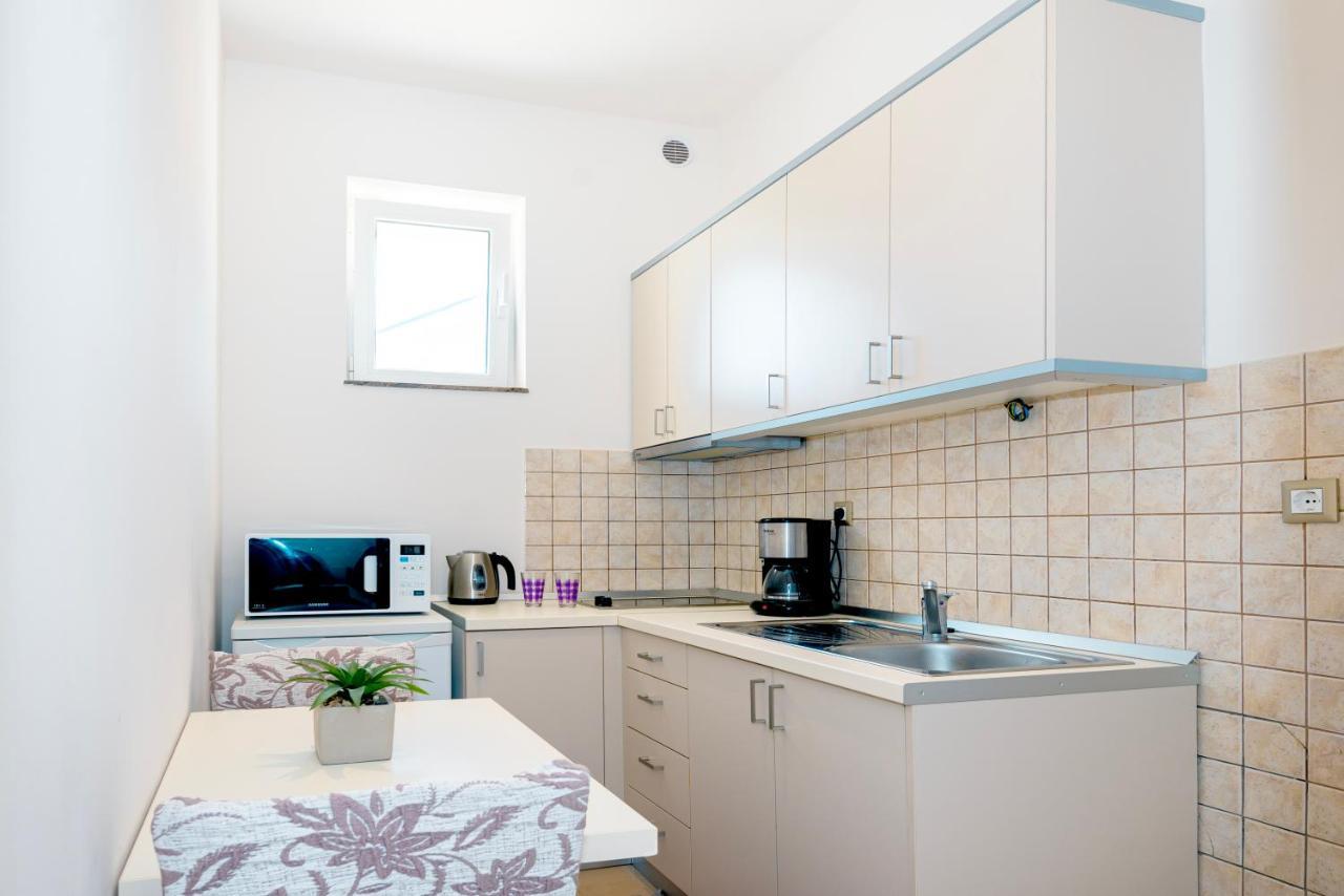 Apartment Bilice Beach المظهر الخارجي الصورة