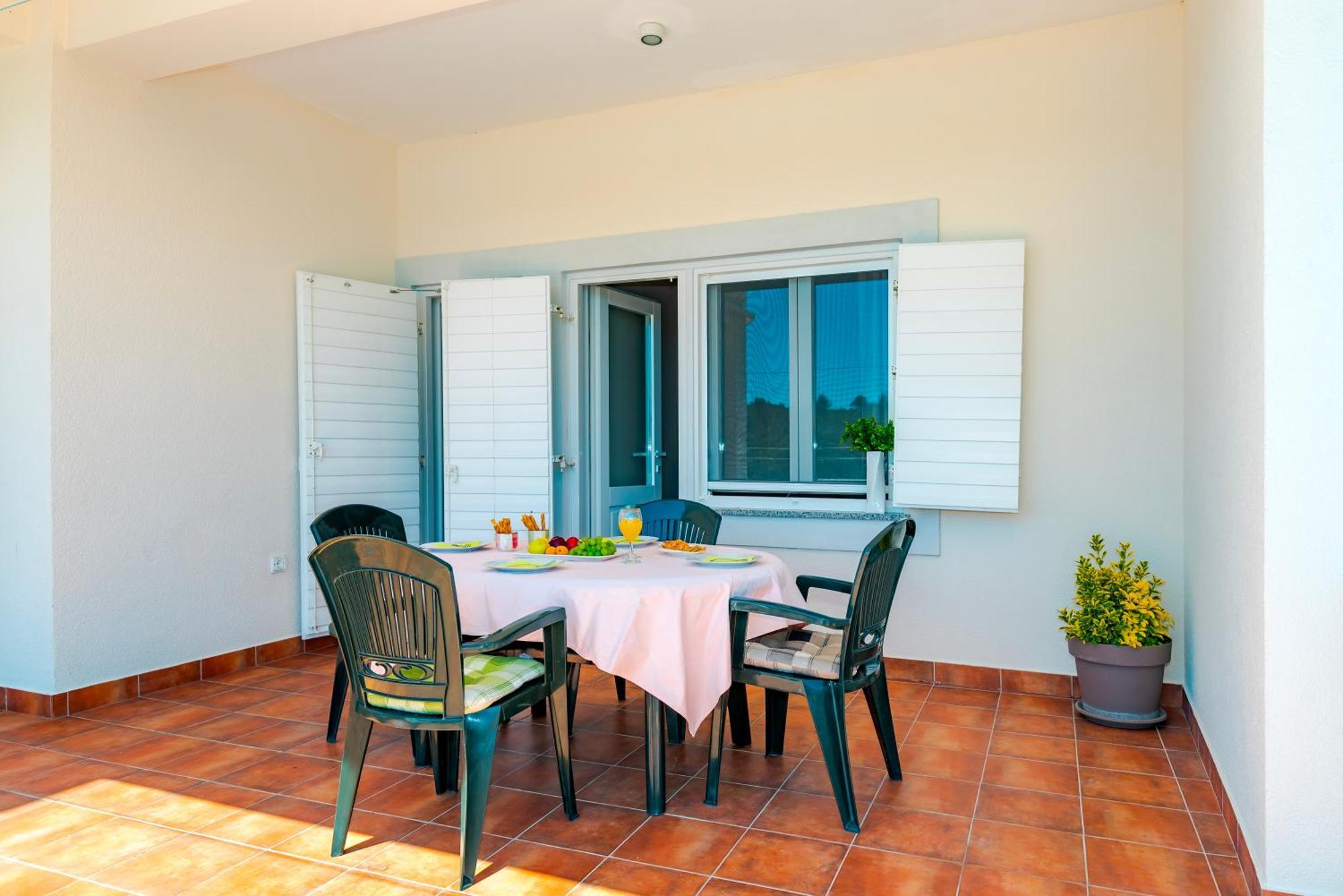 Apartment Bilice Beach المظهر الخارجي الصورة