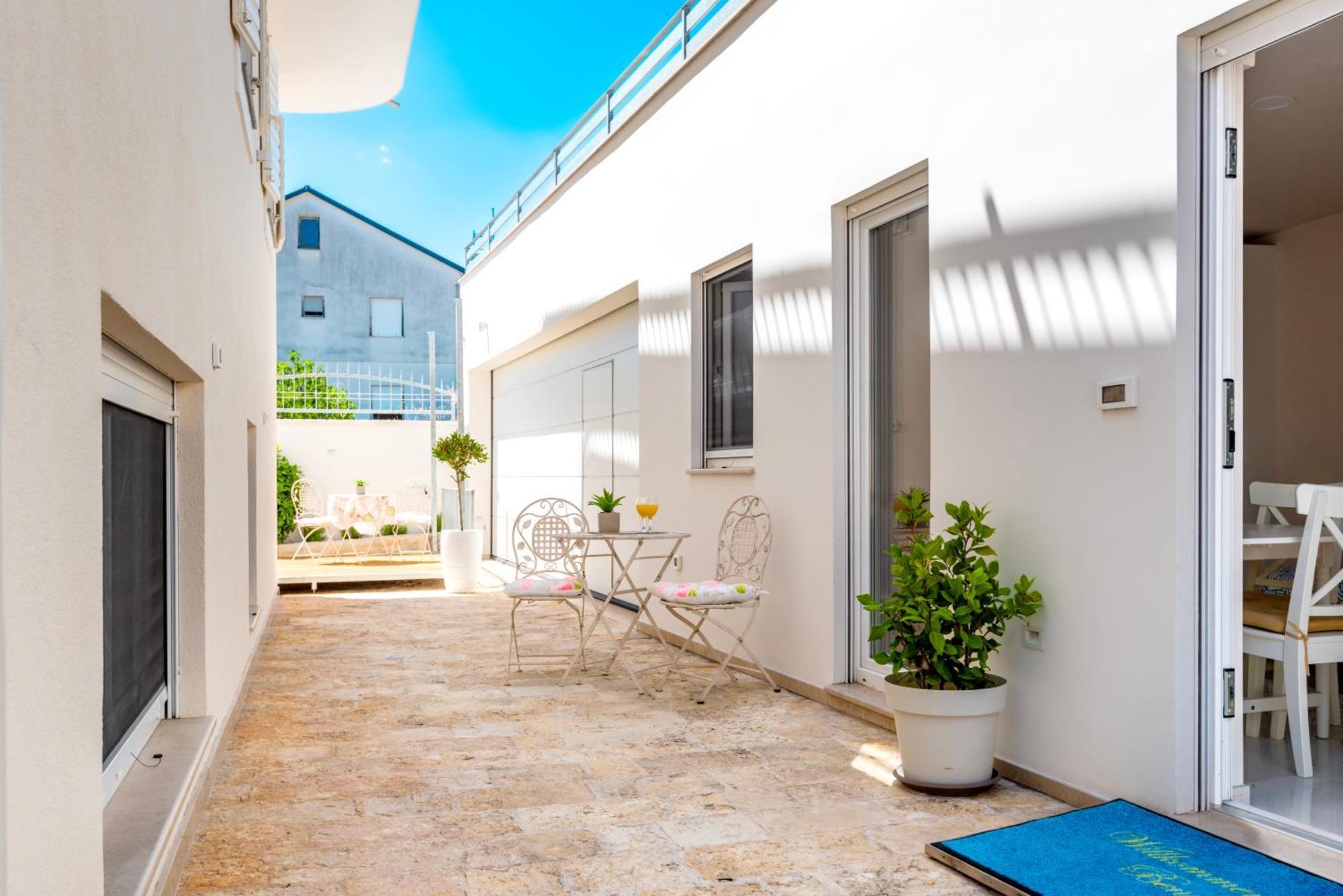 Apartment Bilice Beach المظهر الخارجي الصورة